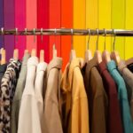 Elegantne kombinacije sa farmerkama – Saveti za večernji izlazak